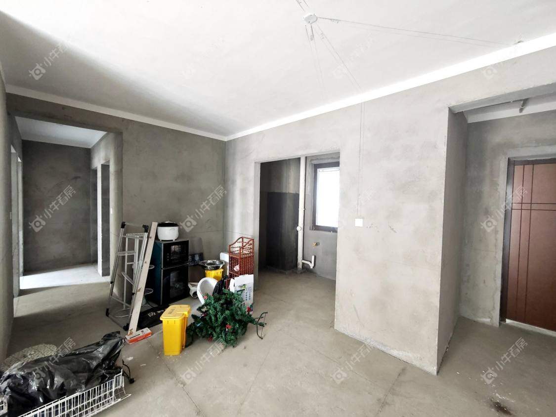 镇江荣城国际（中央公馆）在售二手房源室内图_小牛看房