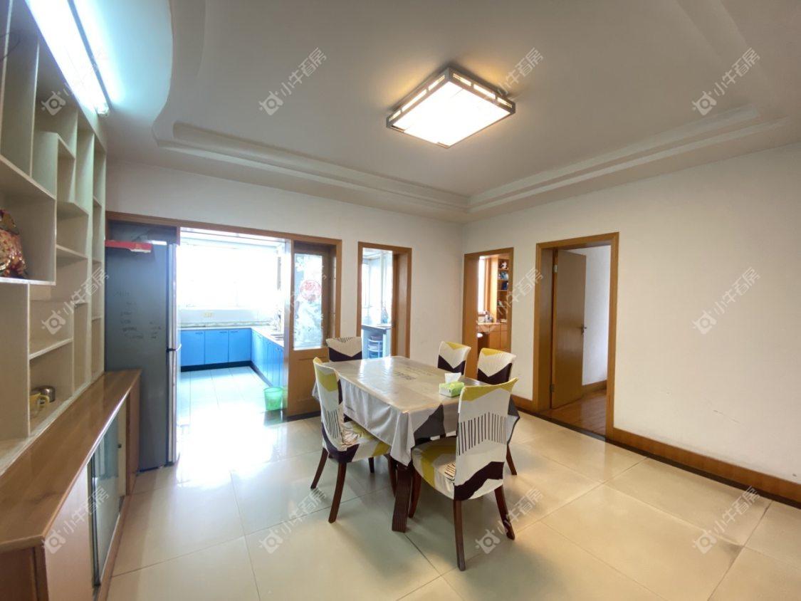 镇江景泽园在售二手房源室内图_小牛看房