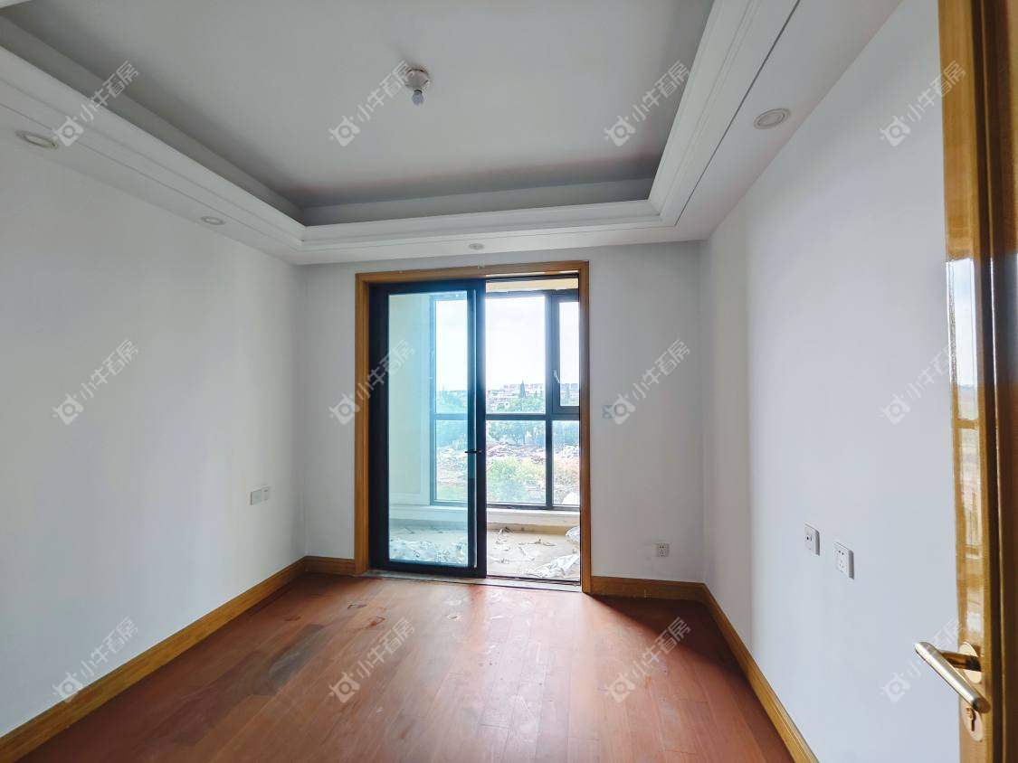 镇江红星天铂在售二手房源室内图_小牛看房