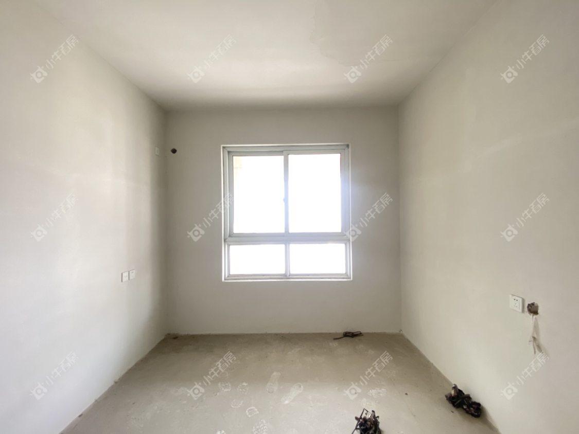 镇江碧桂园在售二手房源室内图_小牛看房