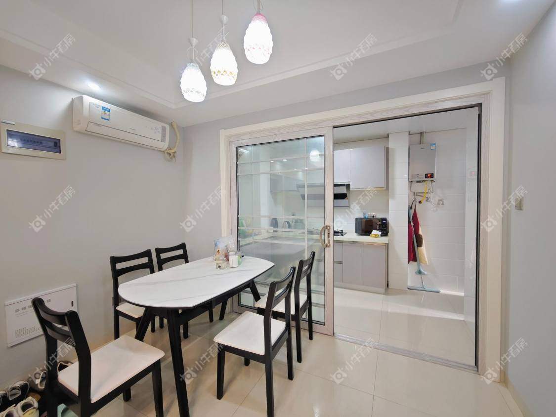 镇江华都锦城在售二手房源室内图_小牛看房