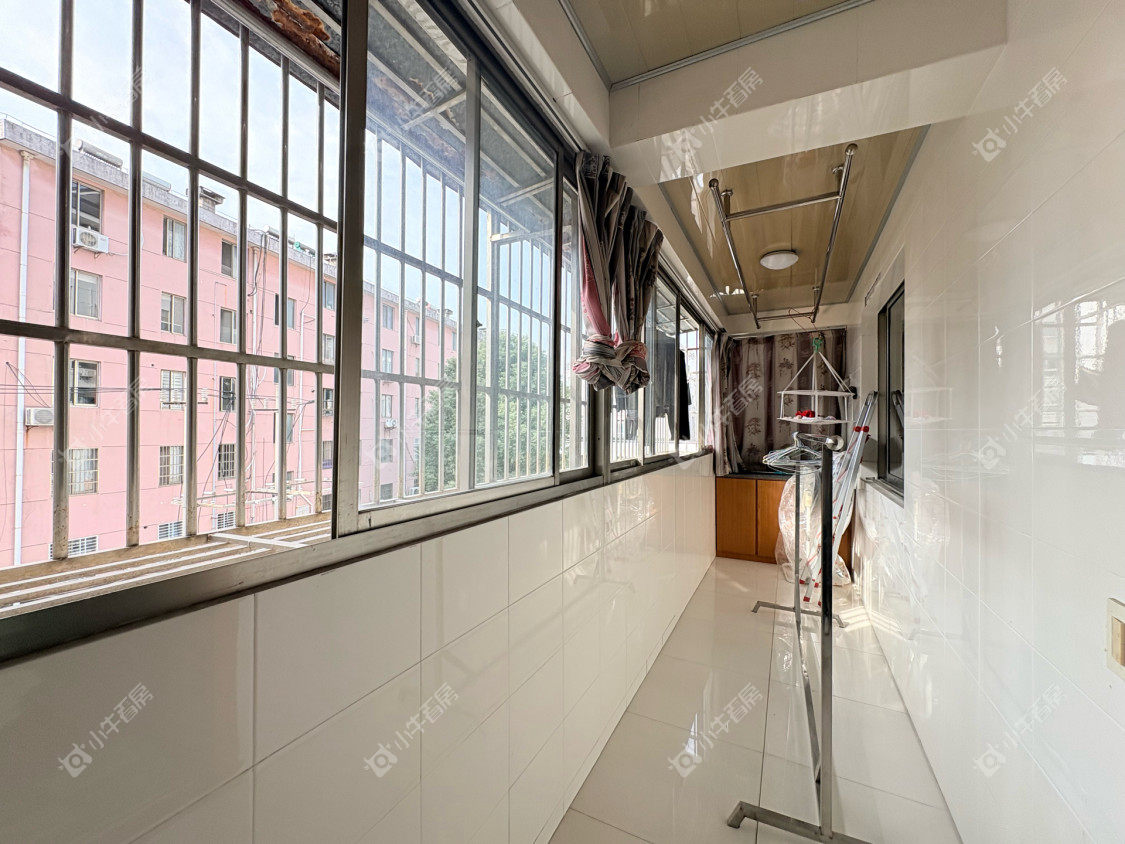 镇江集成公寓在售二手房源室内图_小牛看房