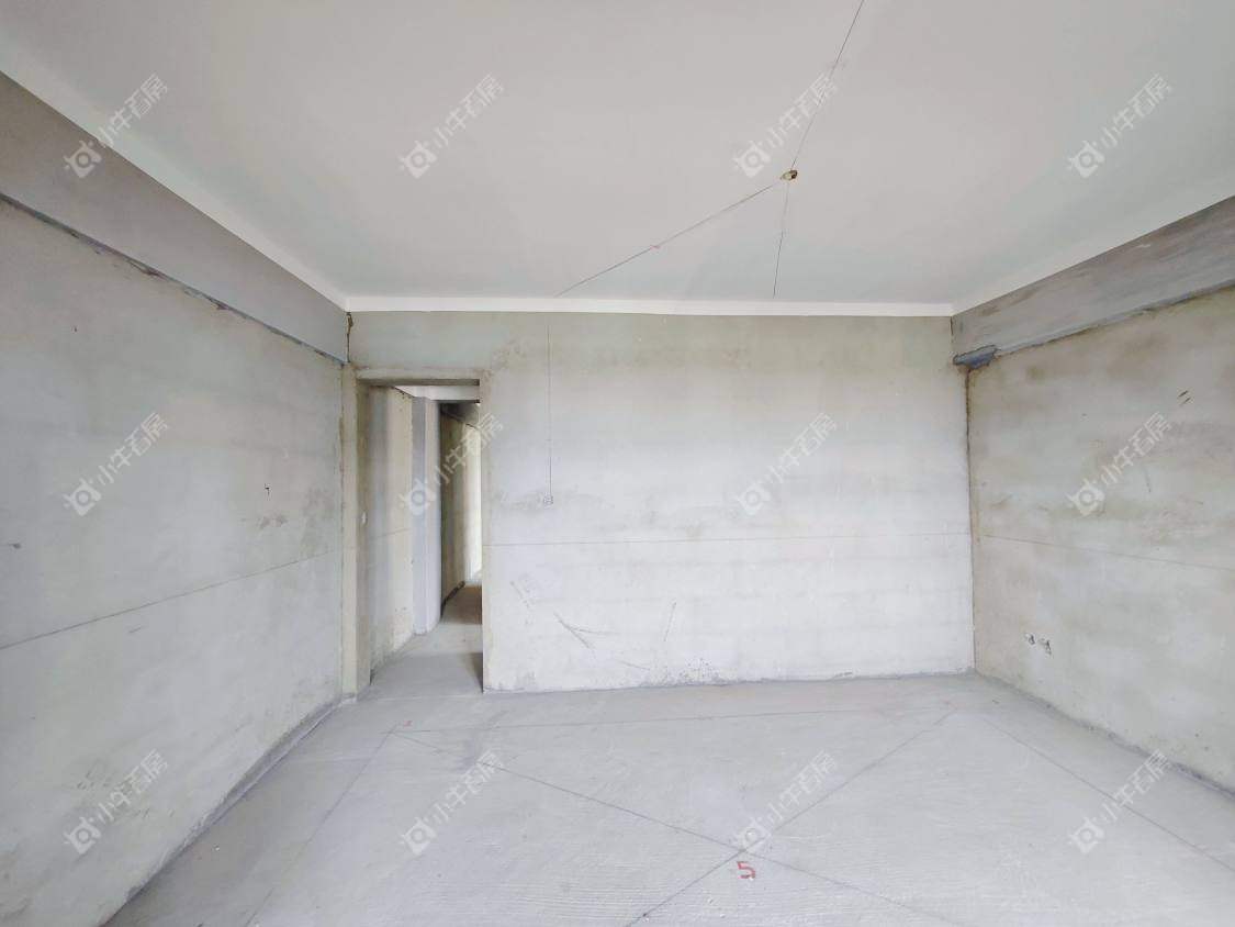 镇江粤港臻园在售二手房源室内图_小牛看房