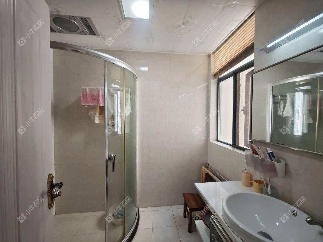 镇江佳景天城在售二手房源室内图_小牛看房