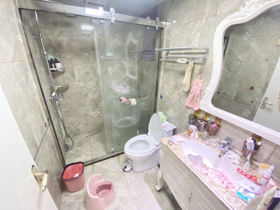 镇江欧洲城在售二手房源室内图_小牛看房