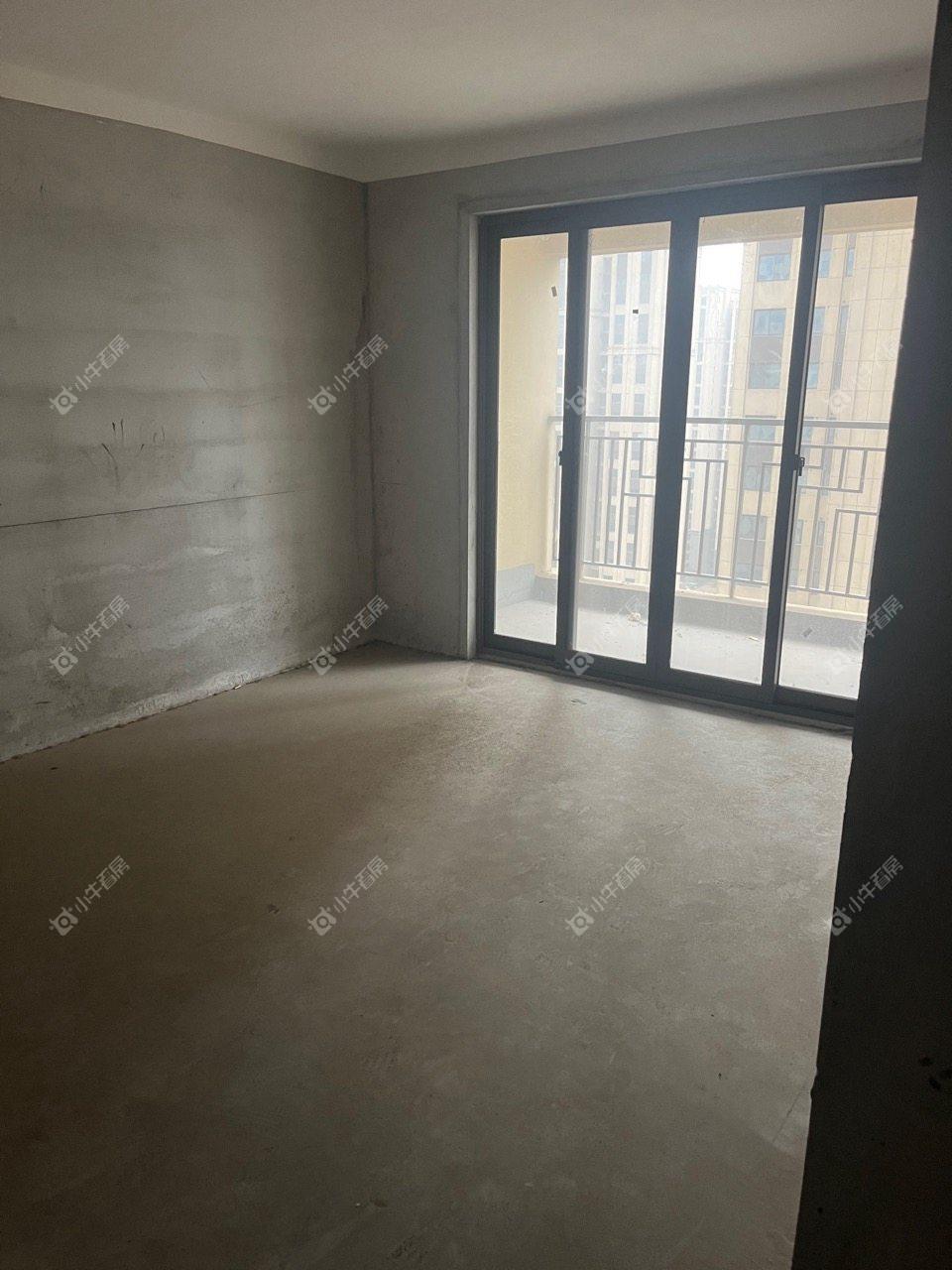 镇江恒大城在售二手房源室内图_小牛看房