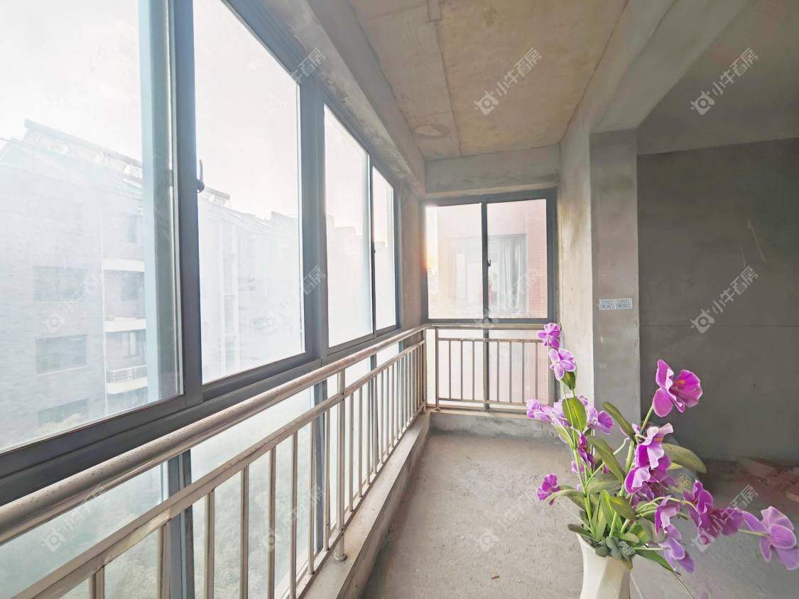 镇江新香草苑在售二手房源室内图_小牛看房