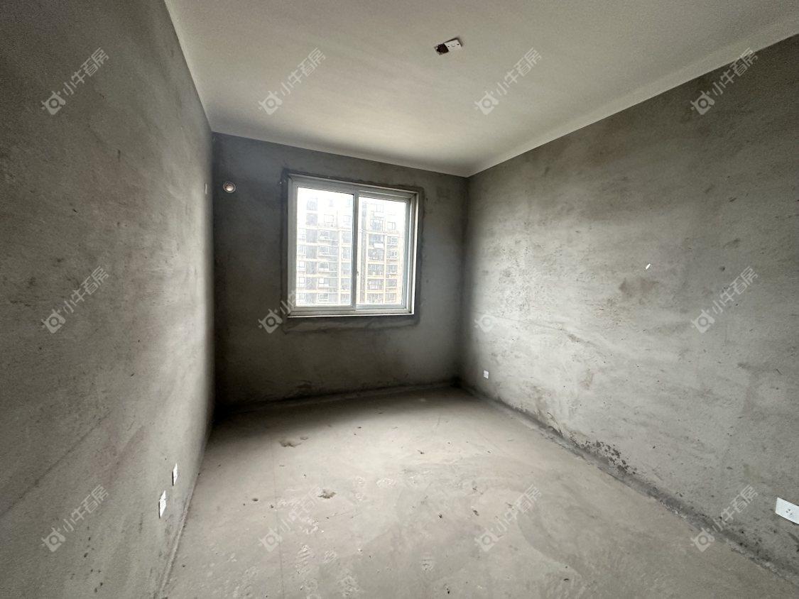 镇江粤港臻园在售二手房源室内图_小牛看房