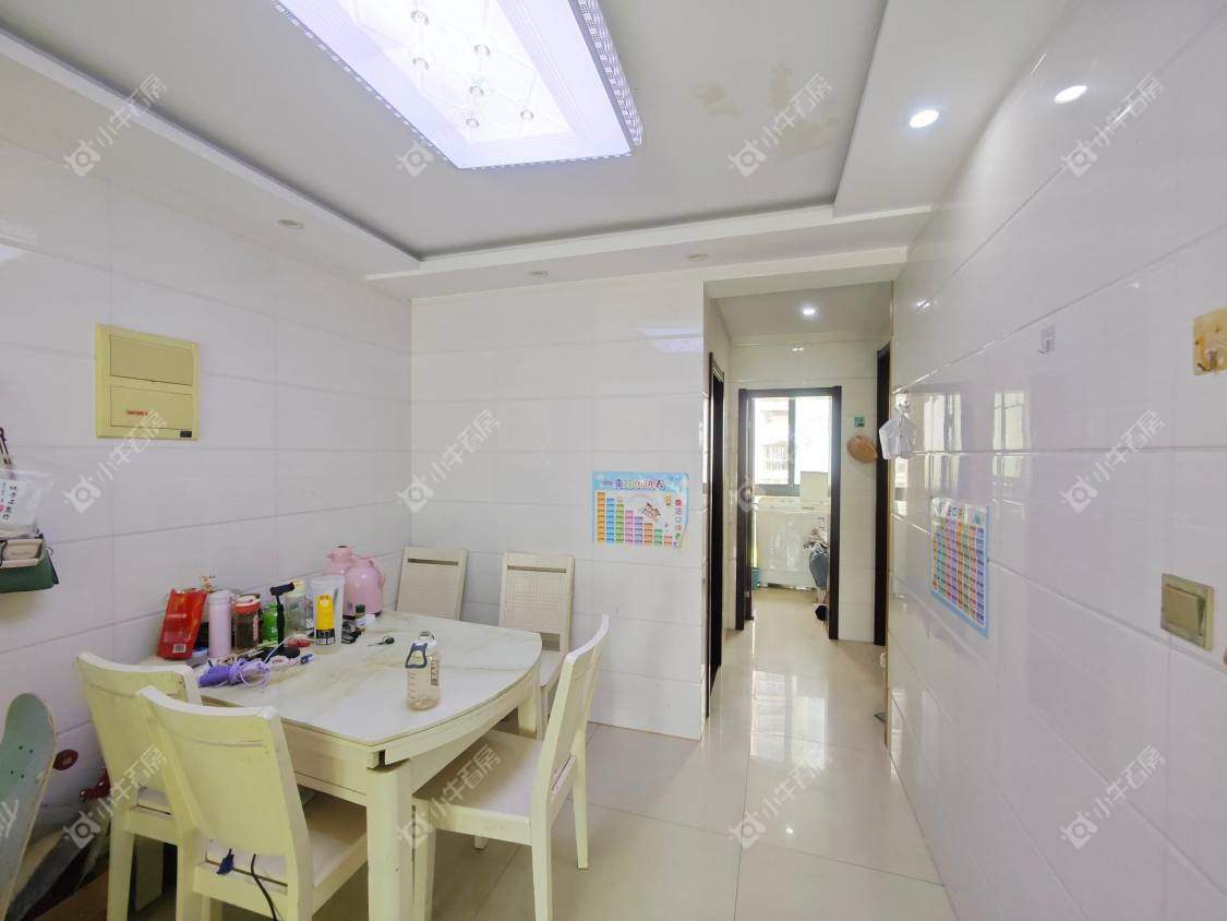 镇江练湖新城在售二手房源室内图_小牛看房