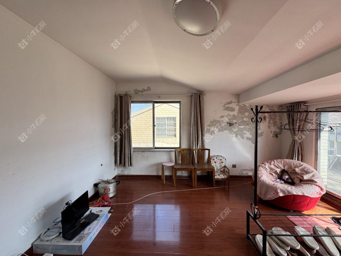 镇江锦湖新村在售二手房源室内图_小牛看房