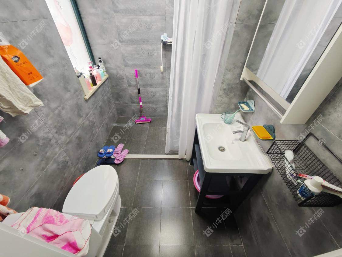 镇江东方盛世在售二手房源室内图_小牛看房