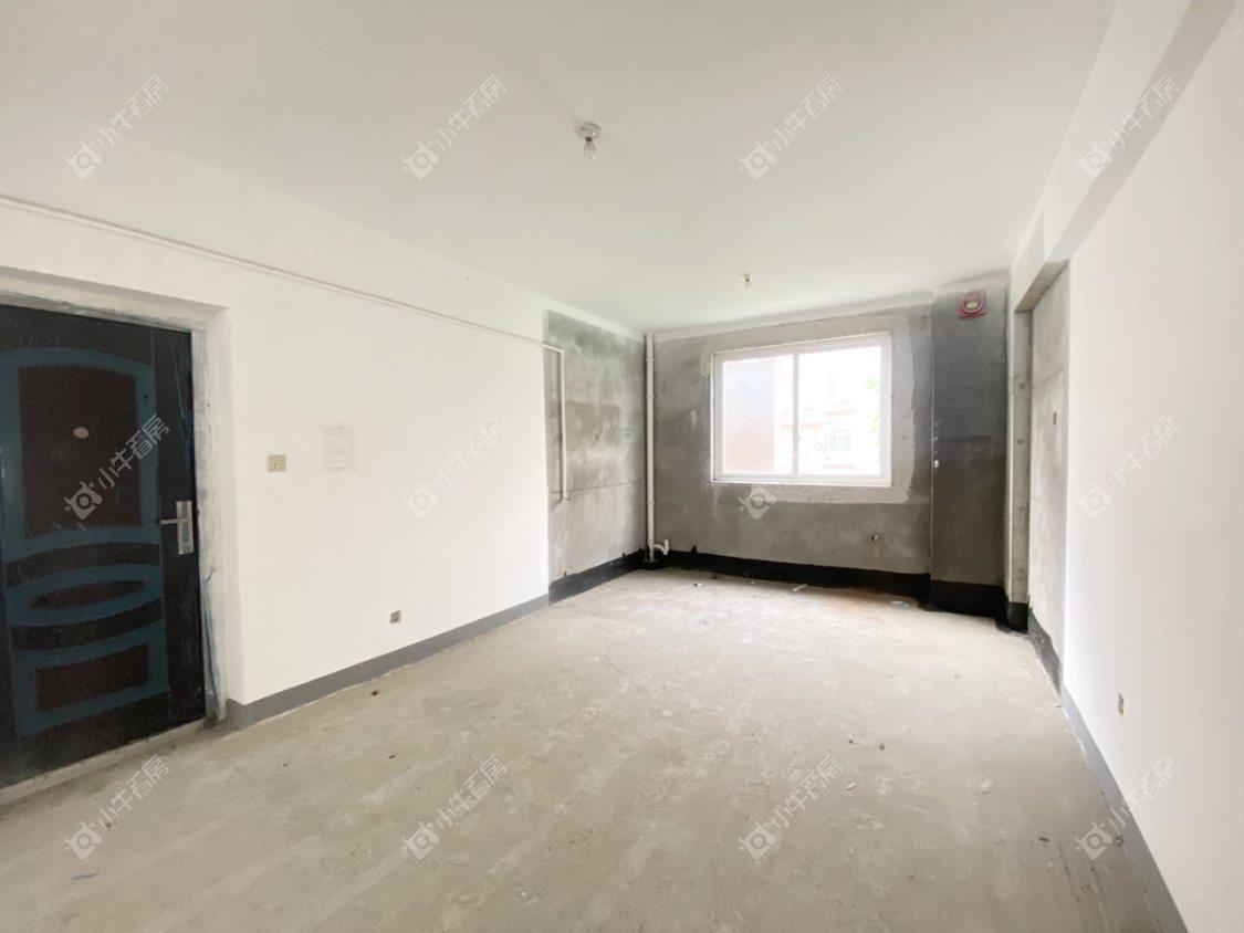 镇江迈村新城在售二手房源室内图_小牛看房