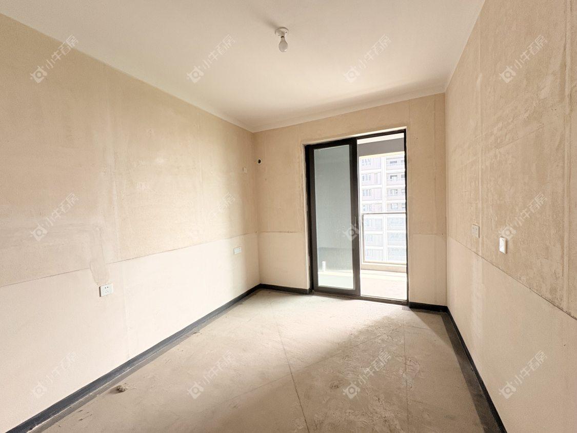 镇江中海时代都会在售二手房源室内图_小牛看房