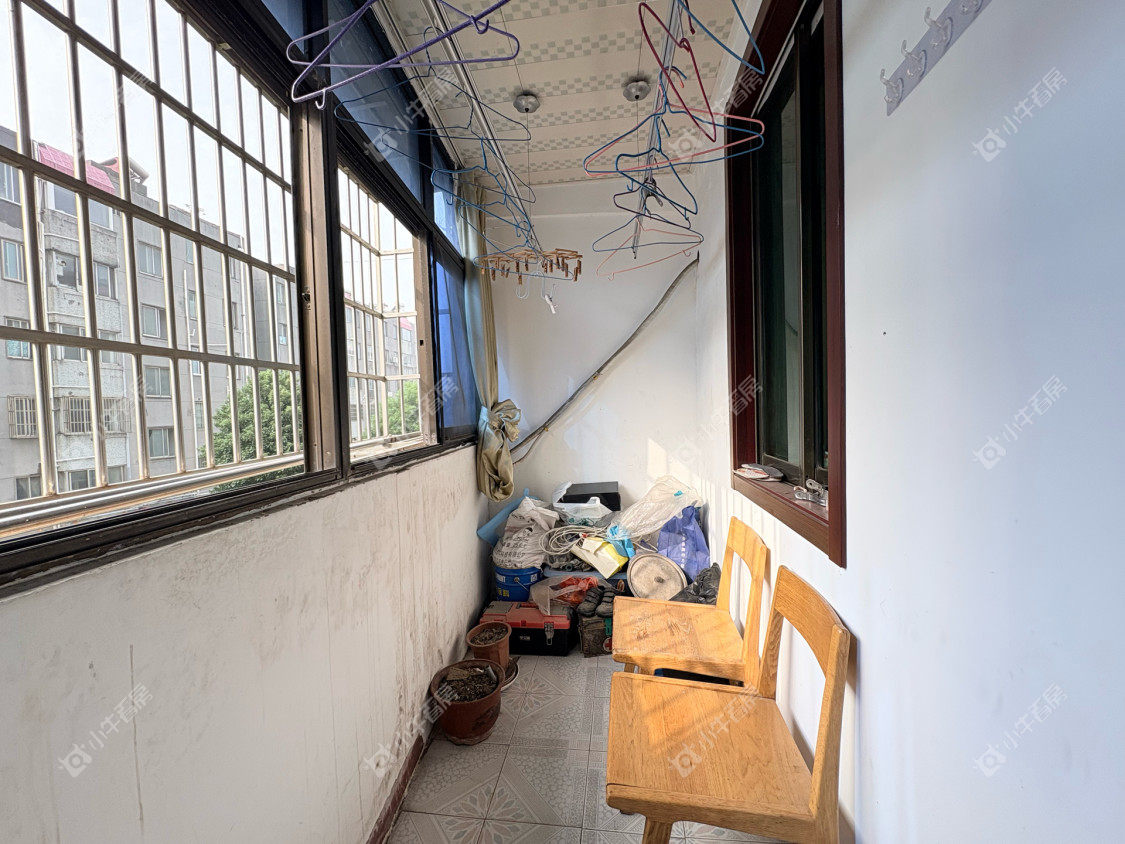 镇江幸福小区在售二手房源室内图_小牛看房