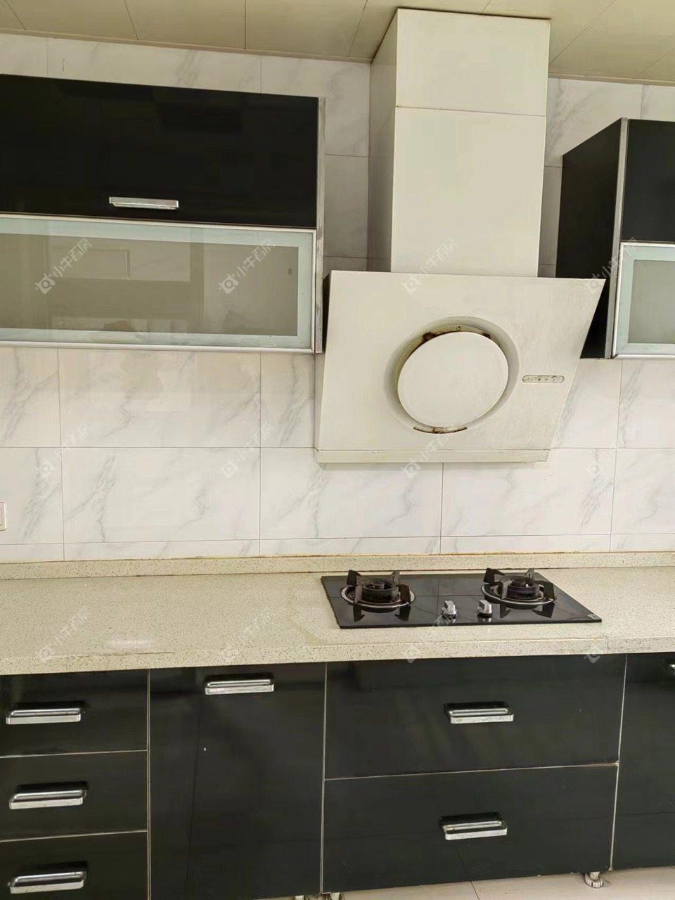 镇江名都新贵在售二手房源室内图_小牛看房