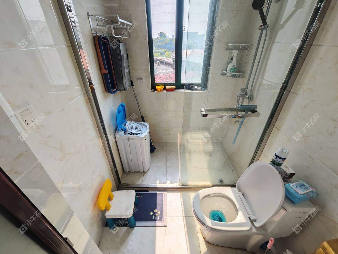 镇江东方盛世在售二手房源室内图_小牛看房