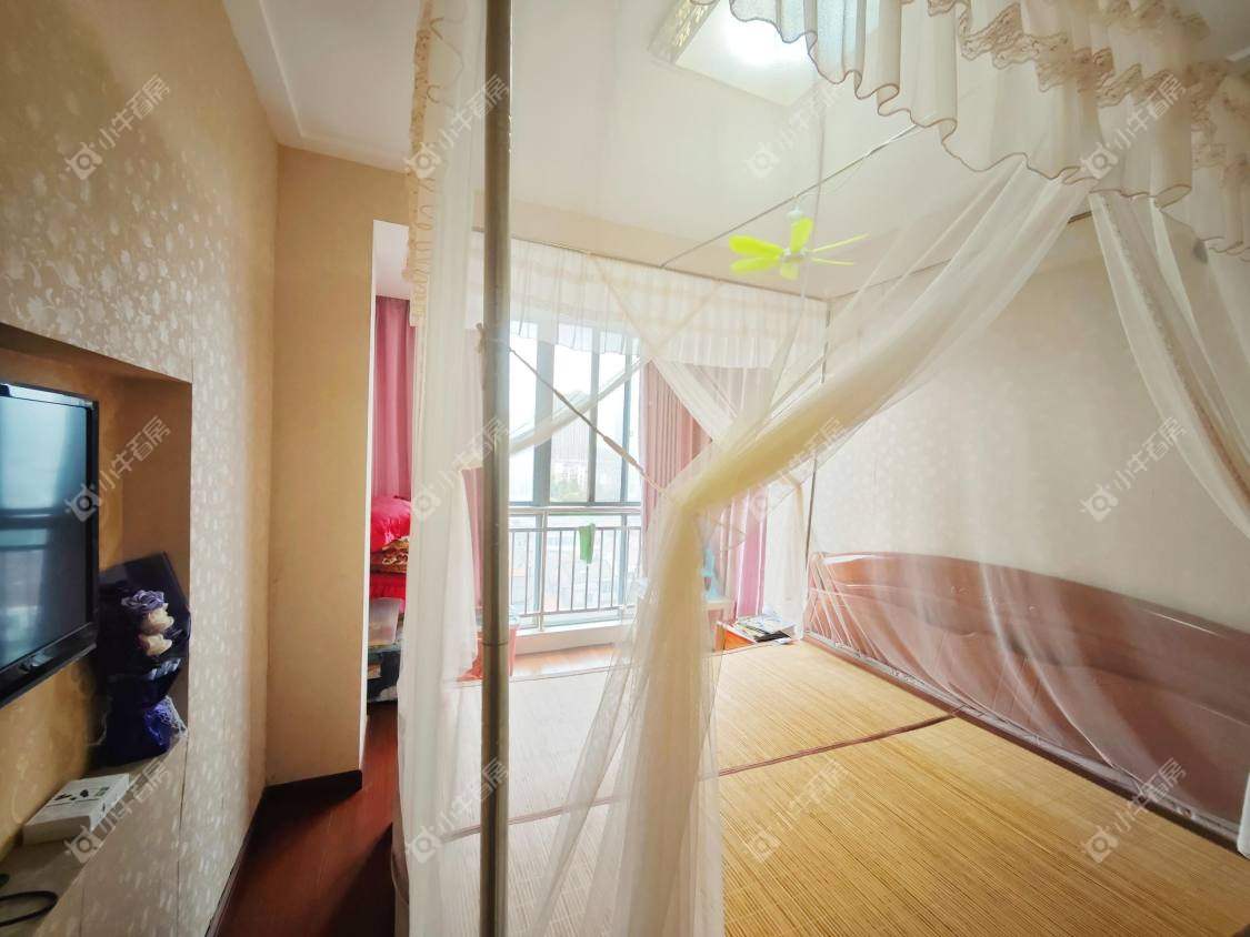 镇江新香草苑在售二手房源室内图_小牛看房