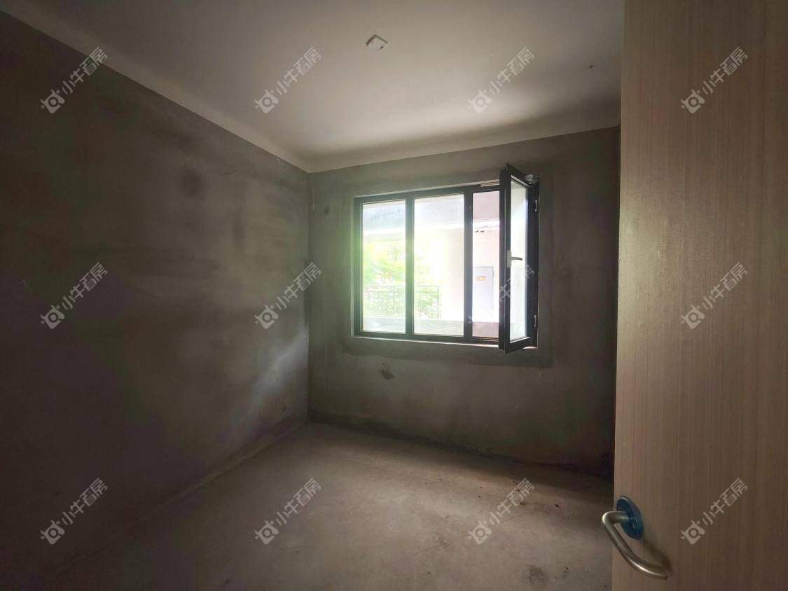 镇江凤熹台在售二手房源室内图_小牛看房