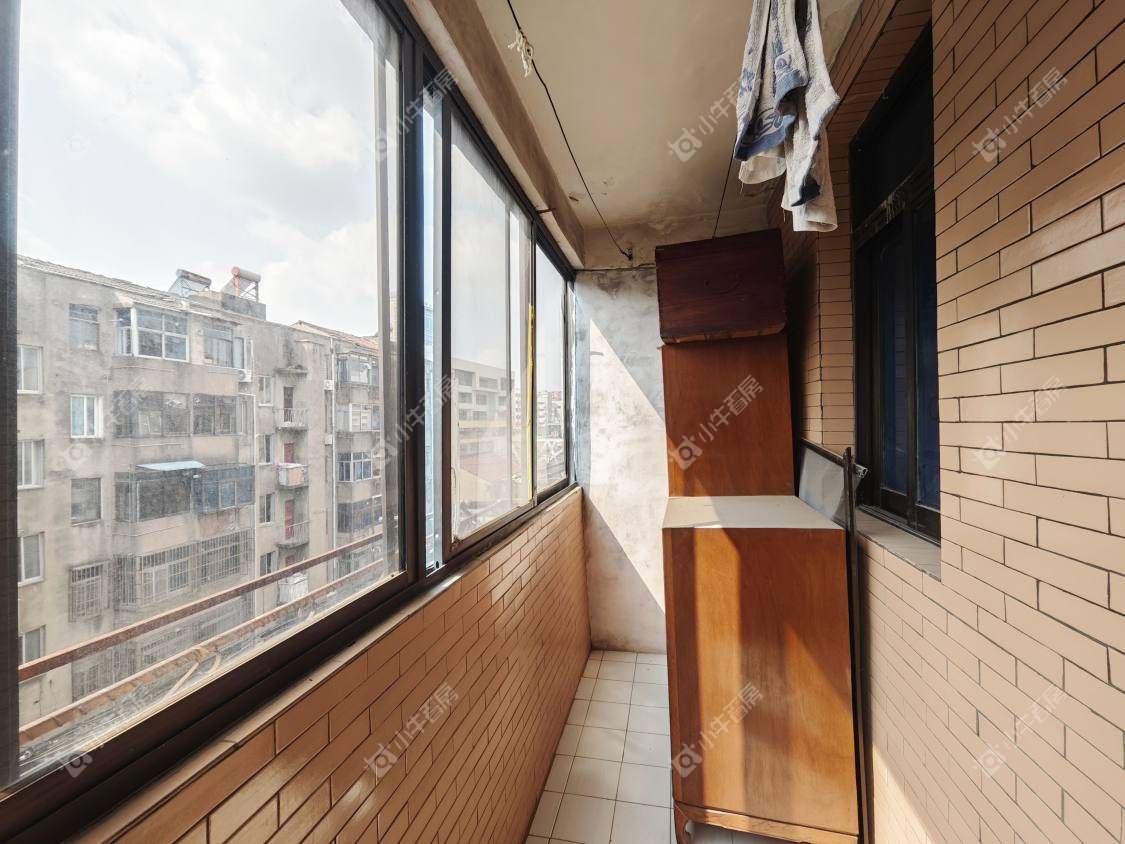 镇江云阳新村在售二手房源室内图_小牛看房