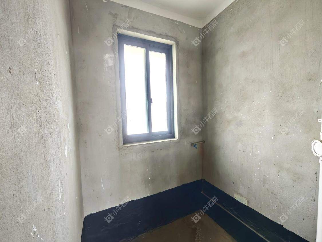 镇江滨河凤凰城在售二手房源室内图_小牛看房