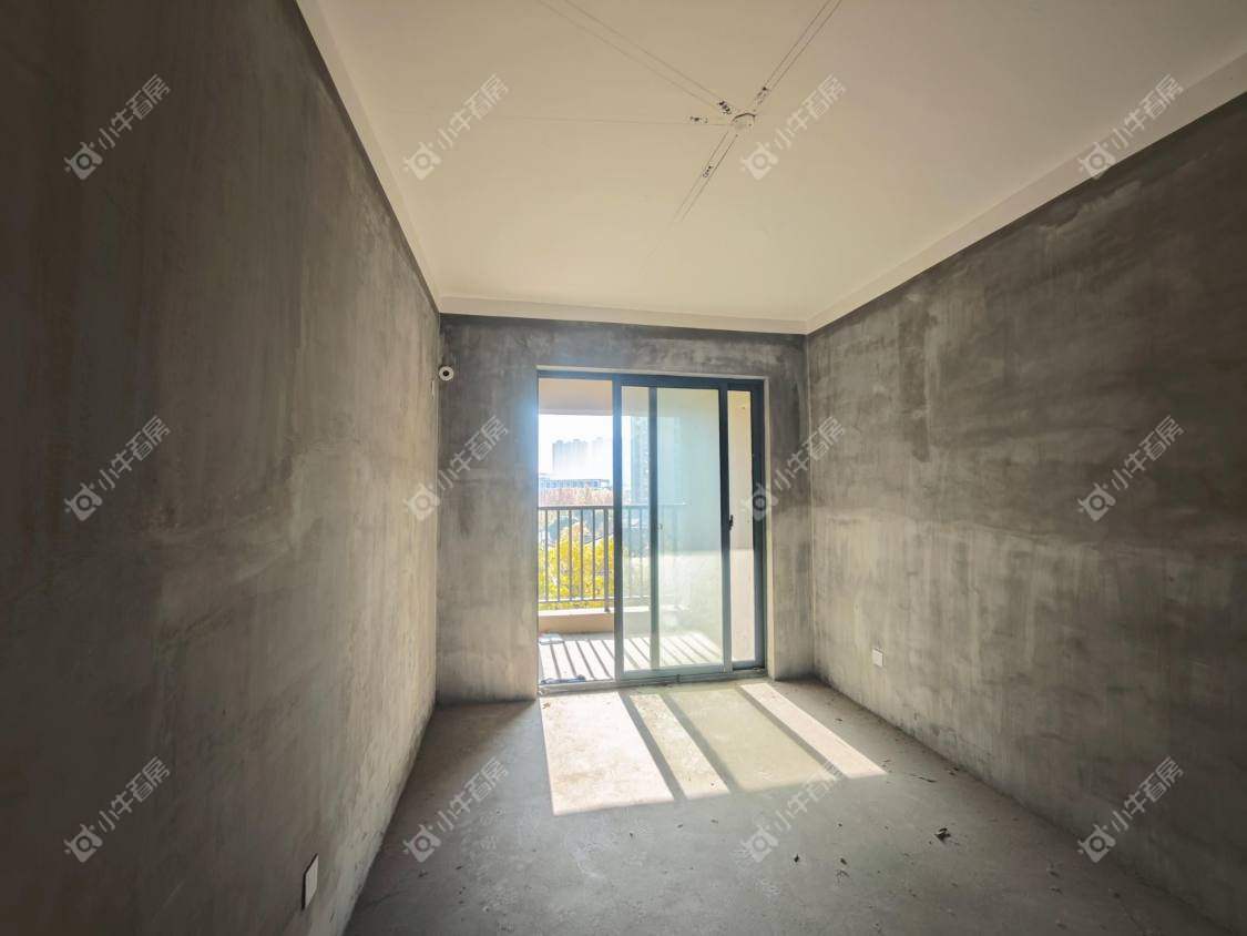 镇江荣城国际一期在售二手房源室内图_小牛看房