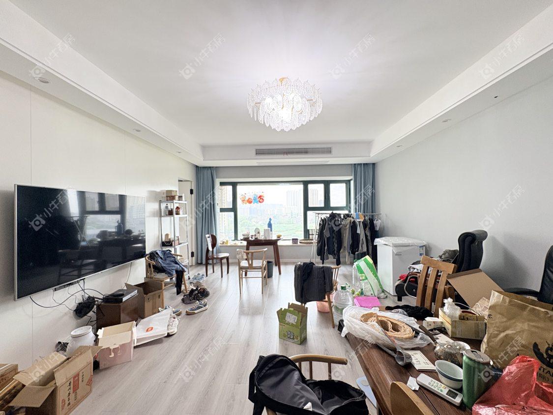 镇江恒大城在售二手房源室内图_小牛看房