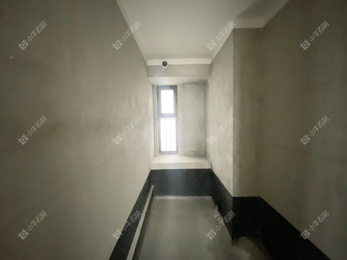 镇江碧桂园樾府在售二手房源室内图_小牛看房