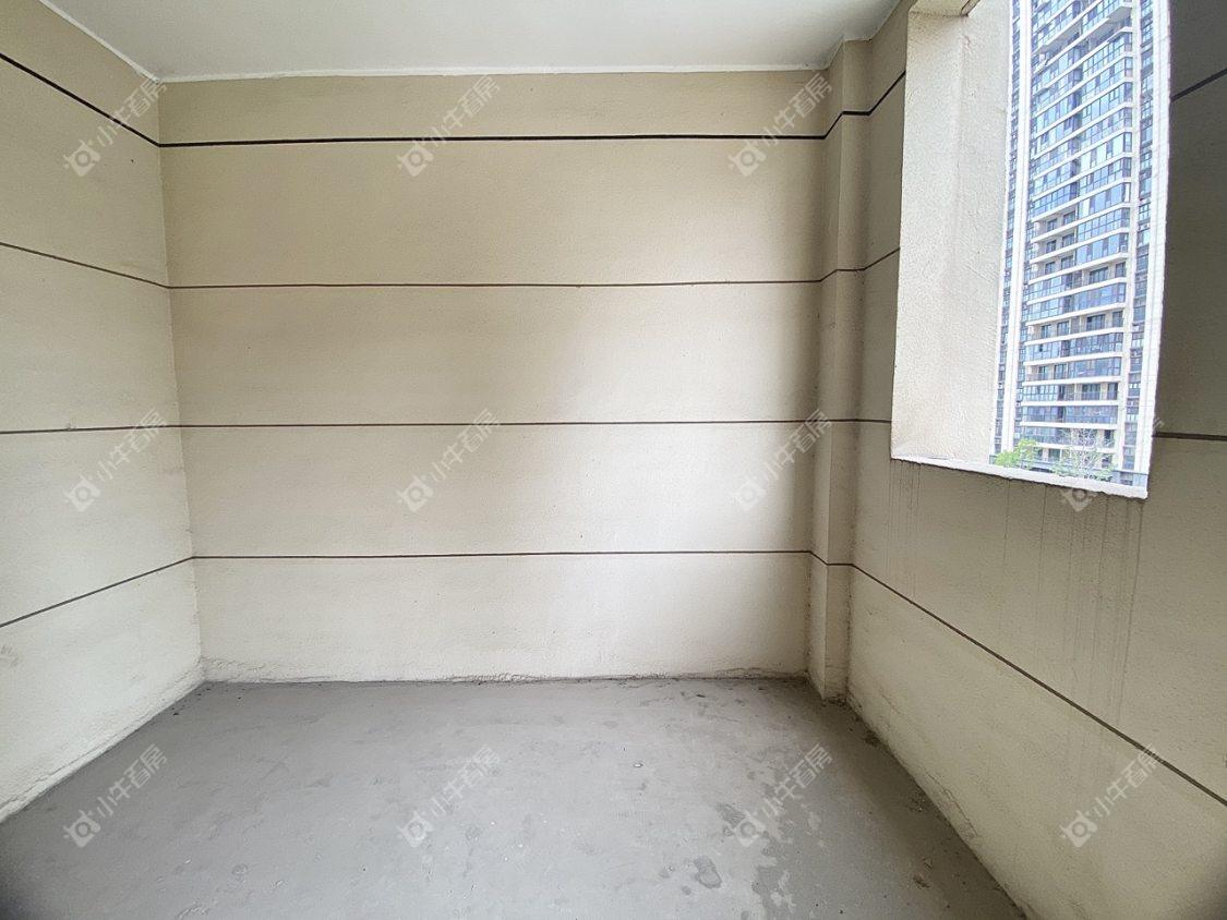 镇江凤熹台在售二手房源室内图_小牛看房