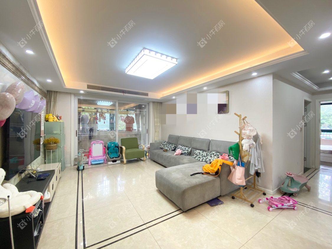 镇江欧洲城在售二手房源室内图_小牛看房