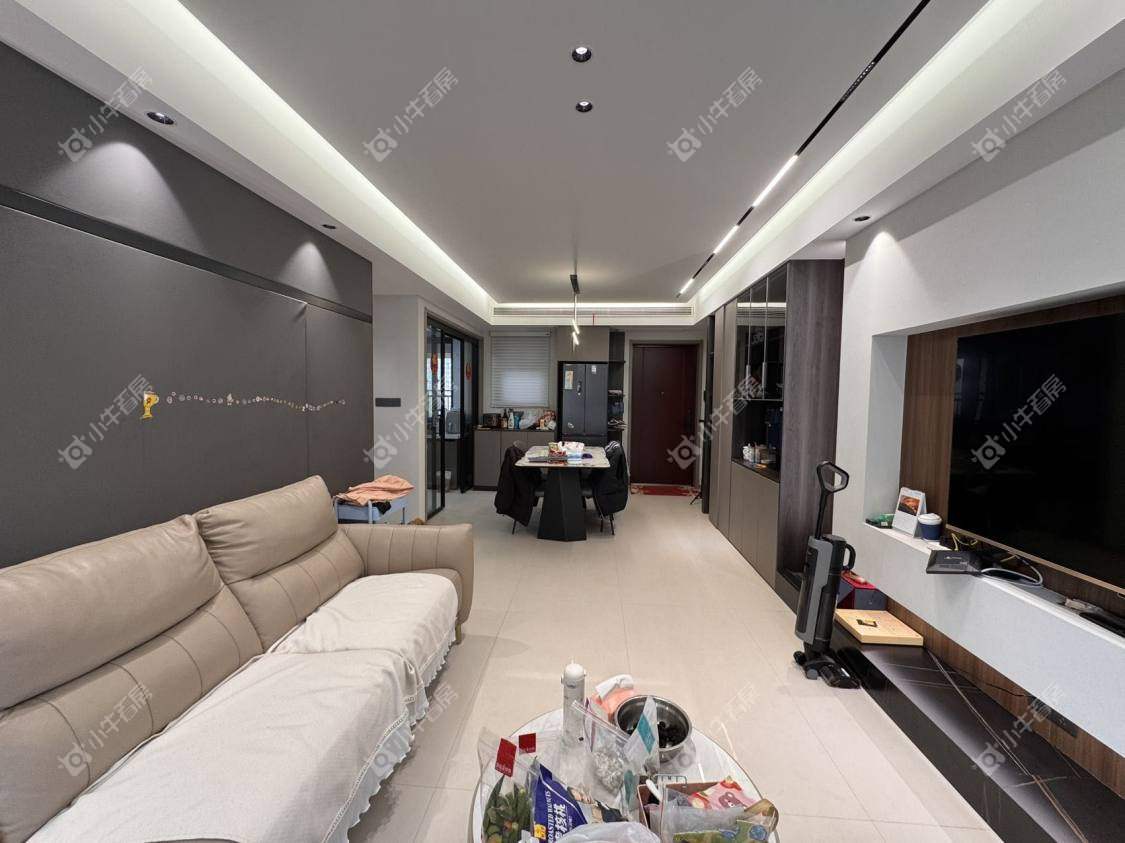 镇江中海时代都会在售二手房源室内图_小牛看房