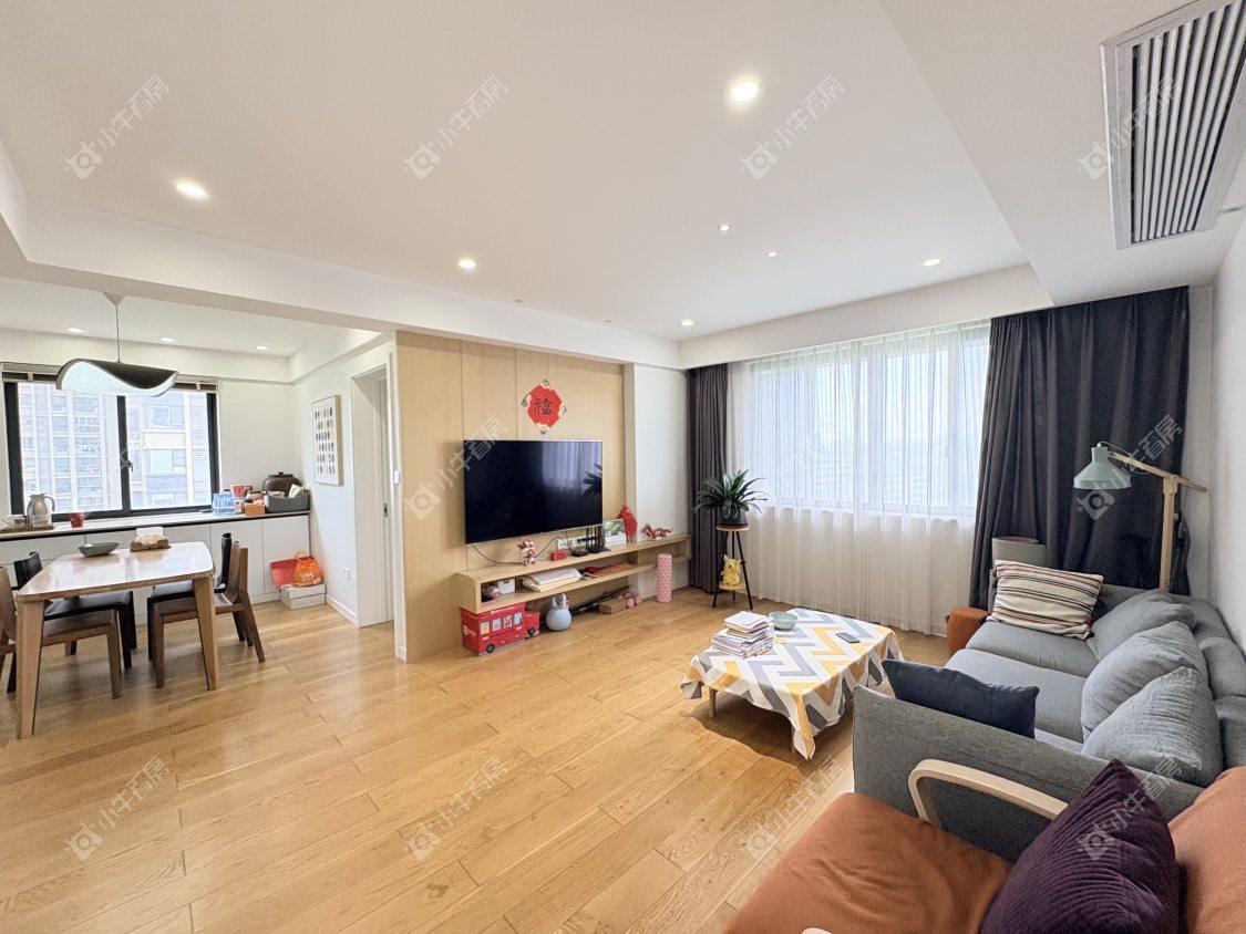 镇江国信宜和在售二手房源室内图_小牛看房