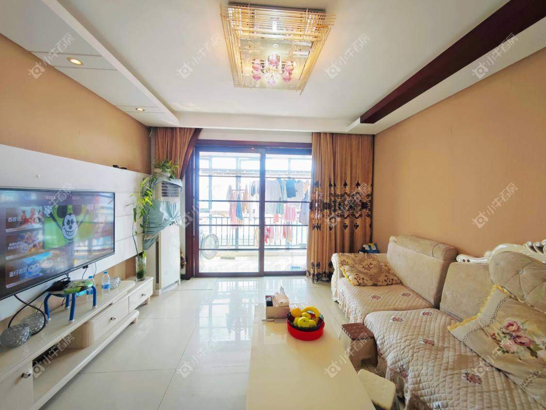 镇江凤凰国际在售二手房源室内图_小牛看房