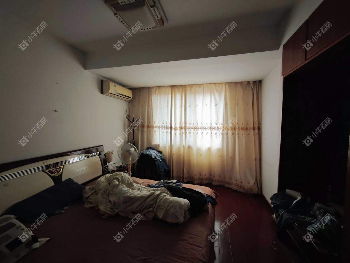 镇江欧洲城在售二手房源室内图_小牛看房