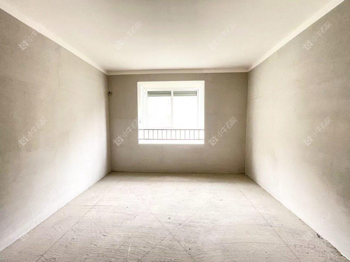 镇江和谐里在售二手房源室内图_小牛看房