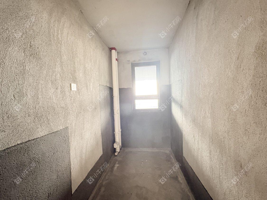 镇江金茂国际社区在售二手房源室内图_小牛看房