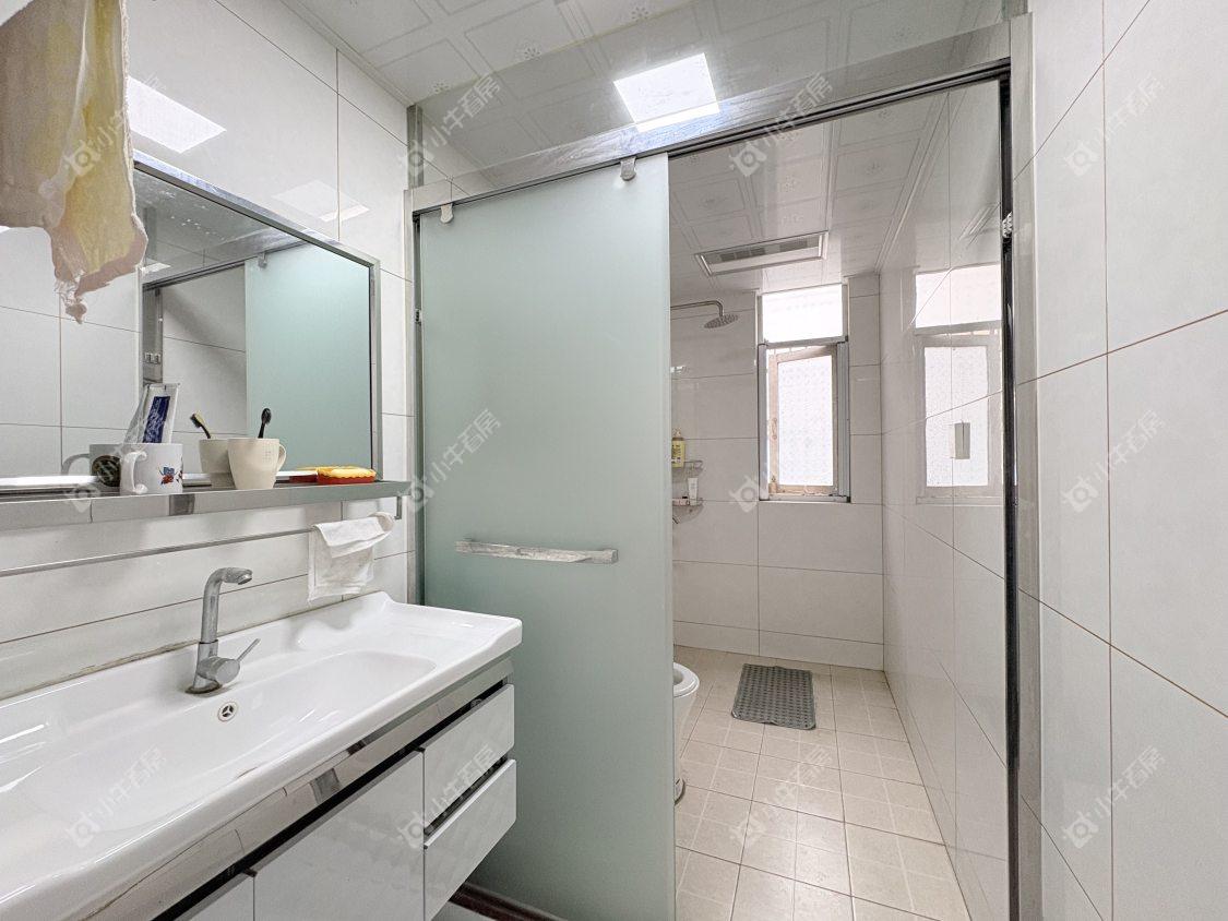 镇江万善园一村在售二手房源室内图_小牛看房