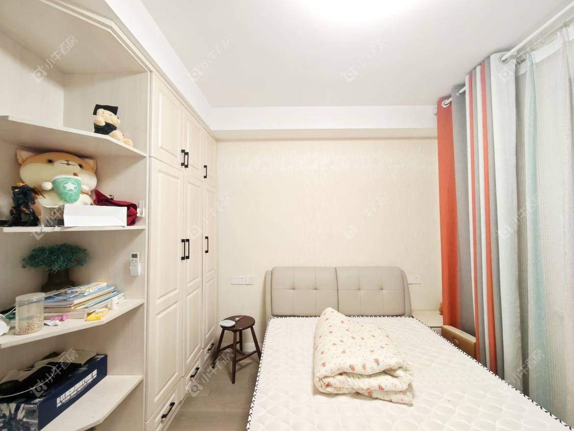 镇江荣城国际（藏龙御景）在售二手房源室内图_小牛看房