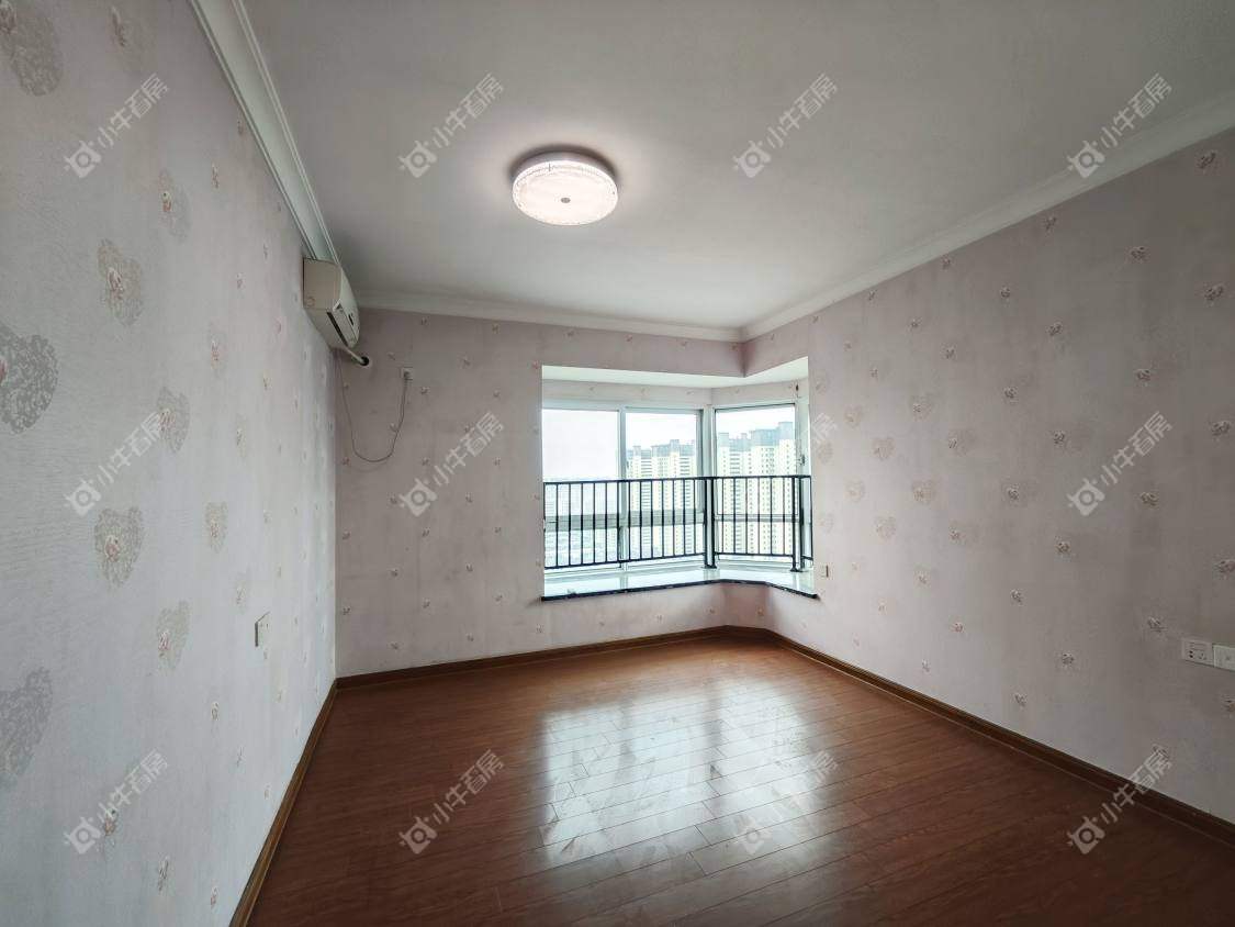 镇江碧桂园在售二手房源室内图_小牛看房