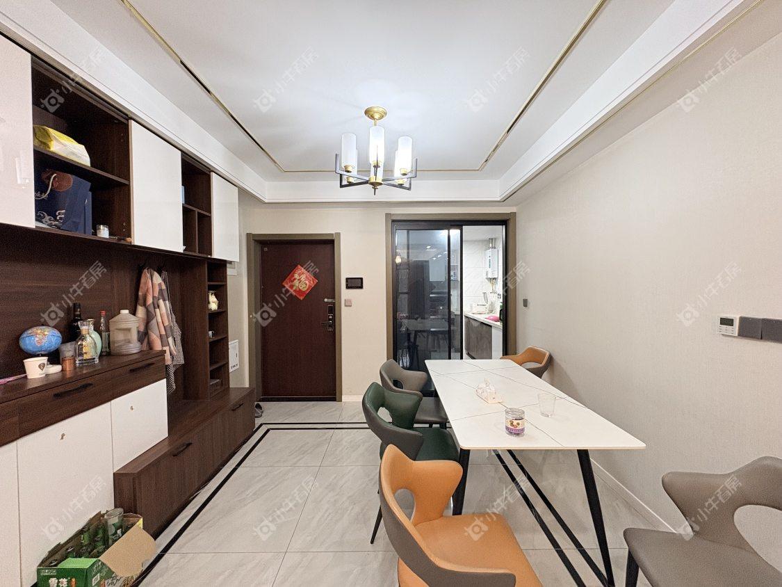 镇江万善上院在售二手房源室内图_小牛看房