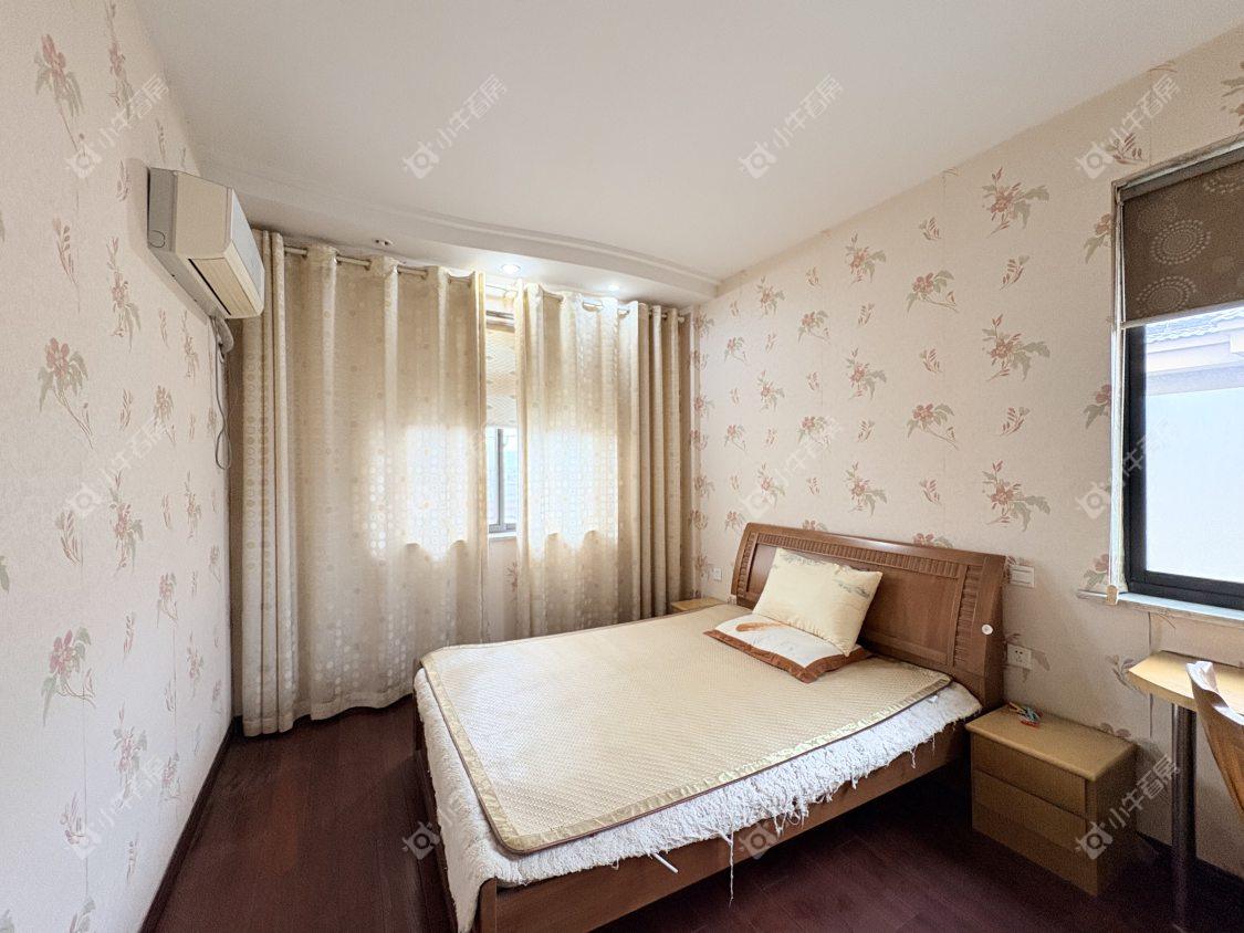 镇江世纪豪都在售二手房源室内图_小牛看房