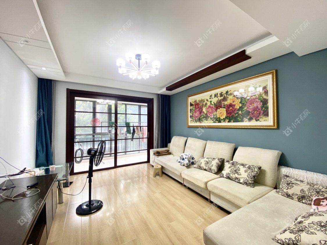 镇江凤凰国际在售二手房源室内图_小牛看房