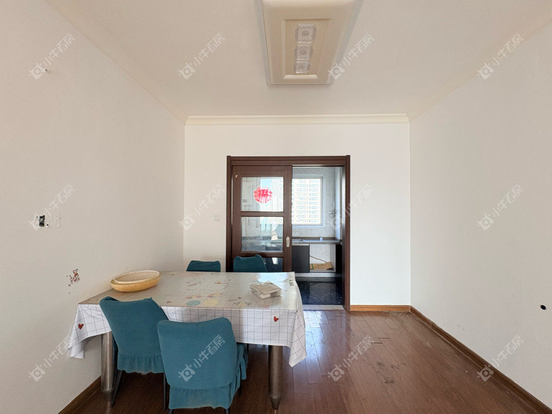 镇江碧桂园在售二手房源室内图_小牛看房