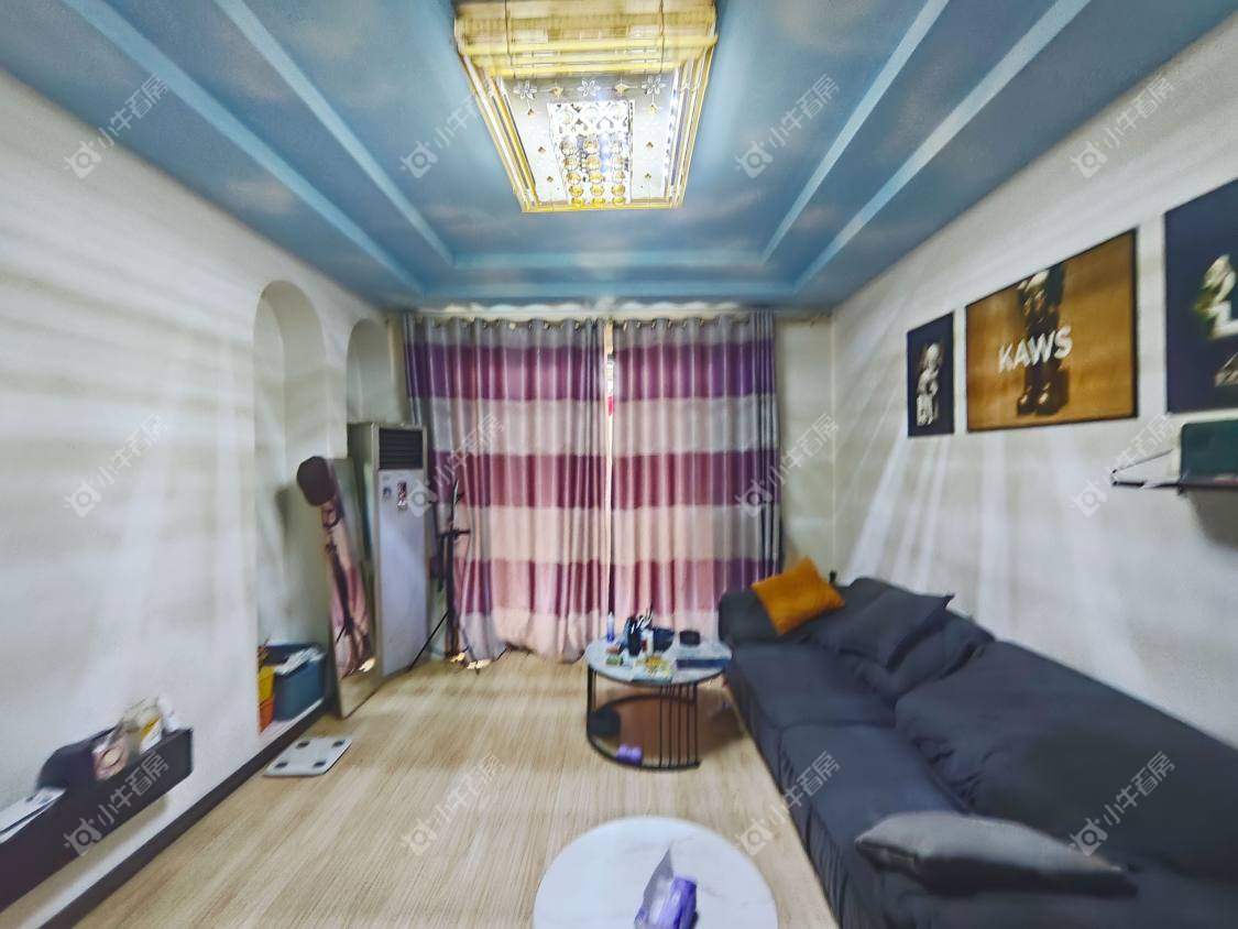 镇江东方盛世在售二手房源室内图_小牛看房