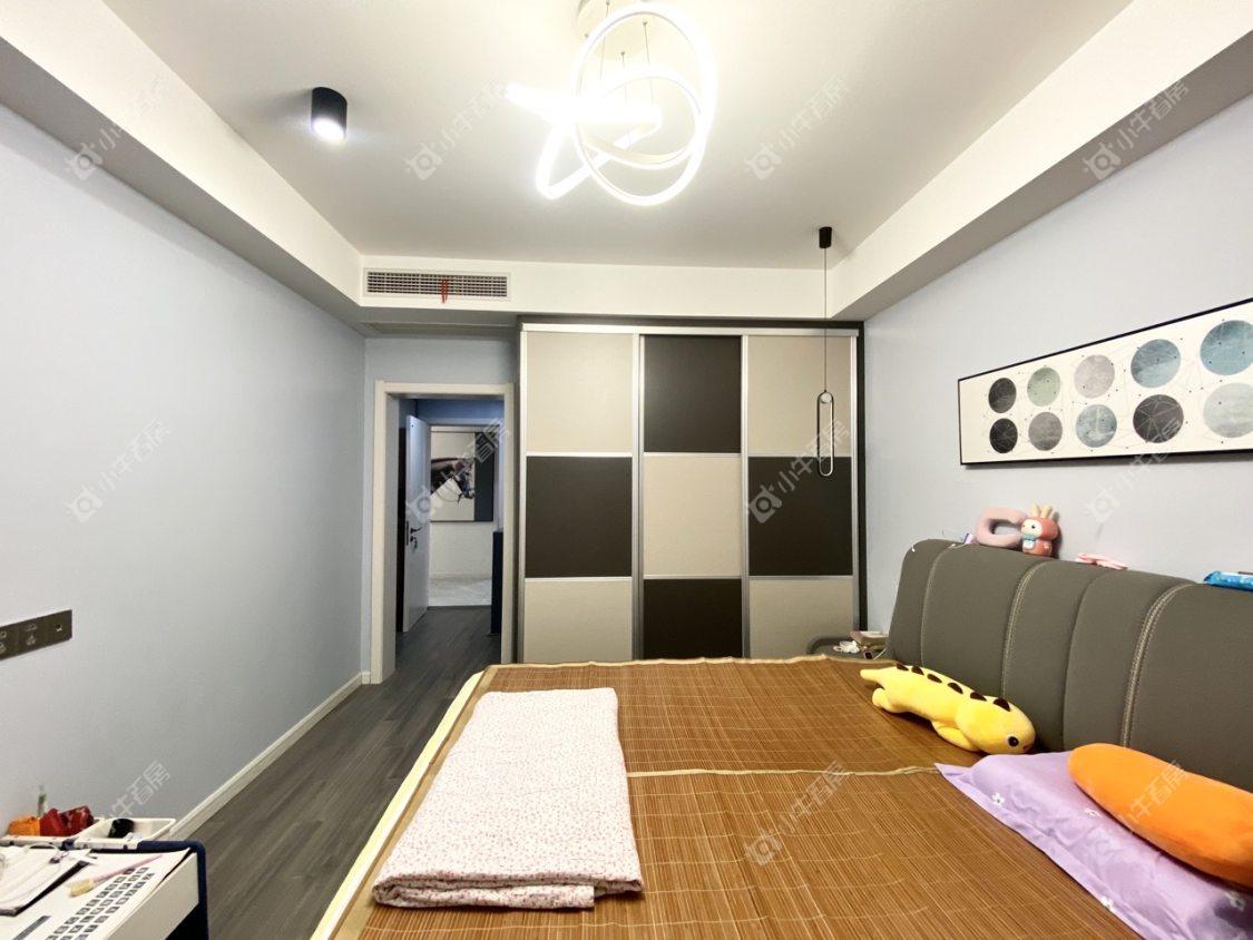 镇江和园在售二手房源室内图_小牛看房