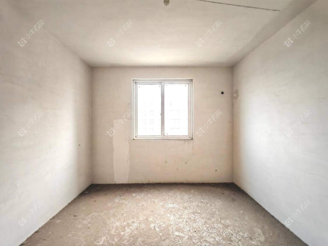 镇江东南新城在售二手房源室内图_小牛看房