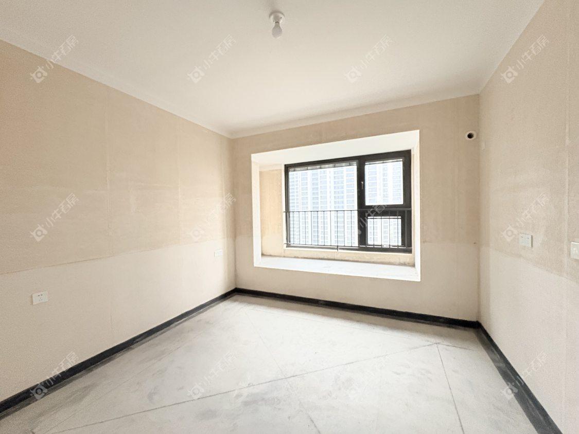 镇江中海时代都会在售二手房源室内图_小牛看房