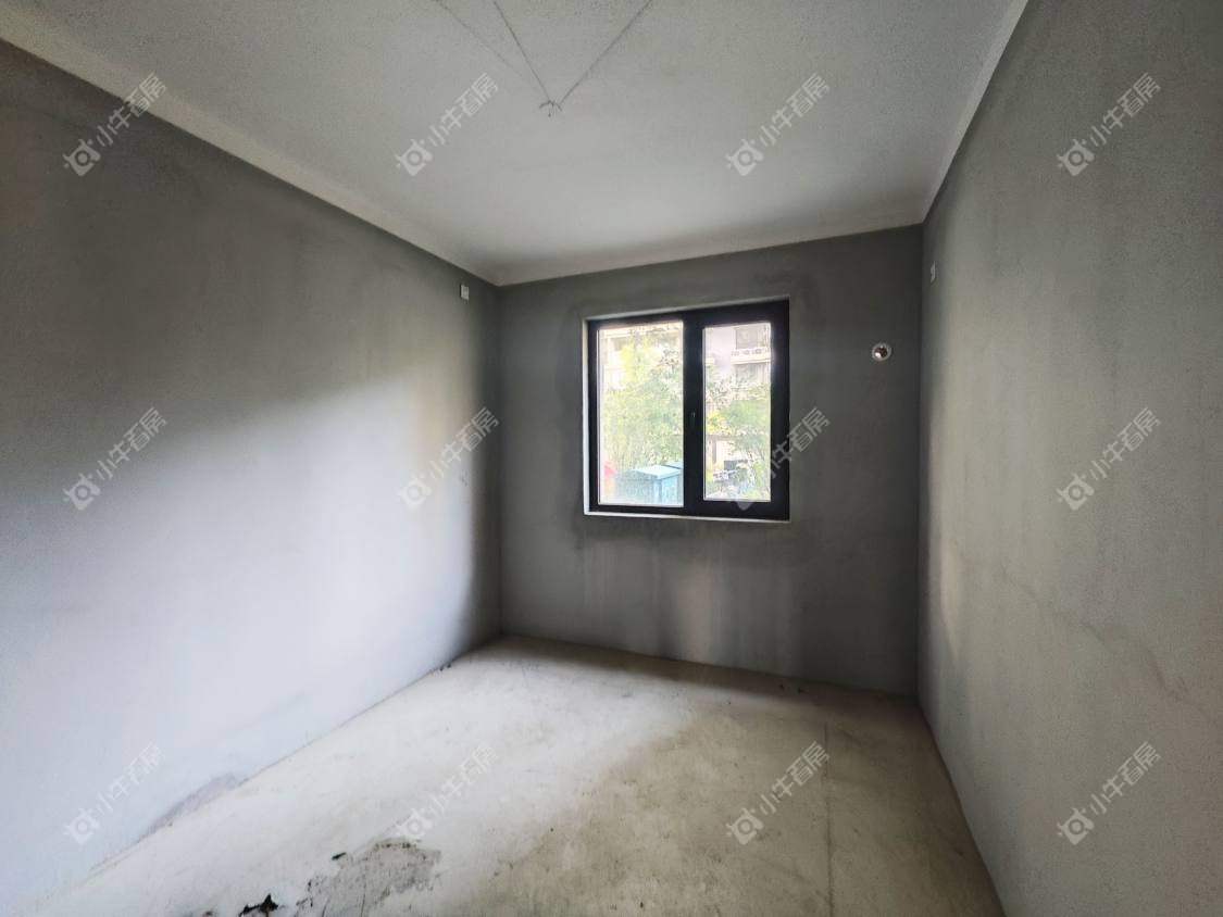 镇江珑蟠里在售二手房源室内图_小牛看房