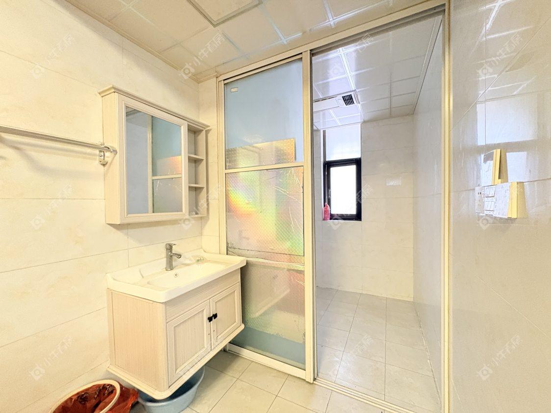 镇江万善园在售二手房源室内图_小牛看房