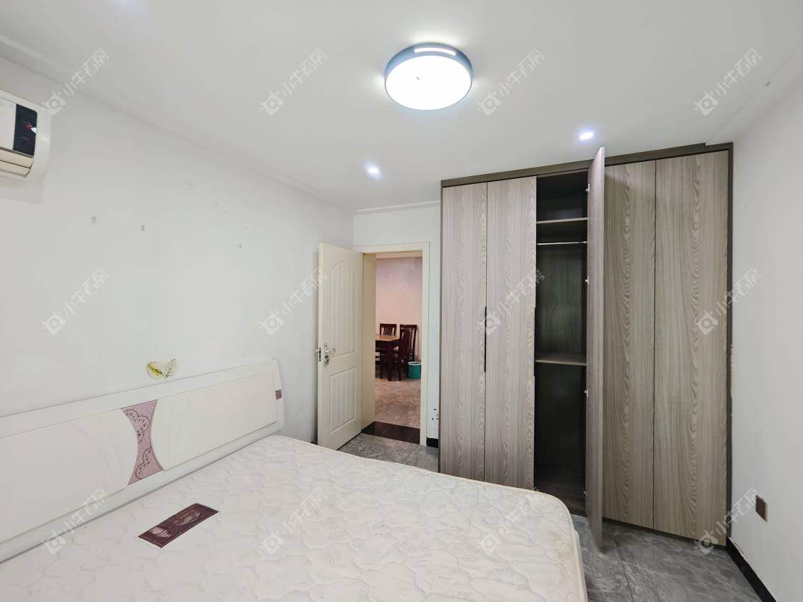 镇江华南新村在售二手房源室内图_小牛看房