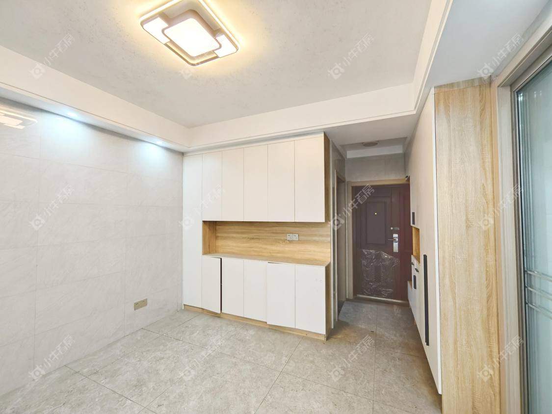 镇江丹凤国际在售二手房源室内图_小牛看房